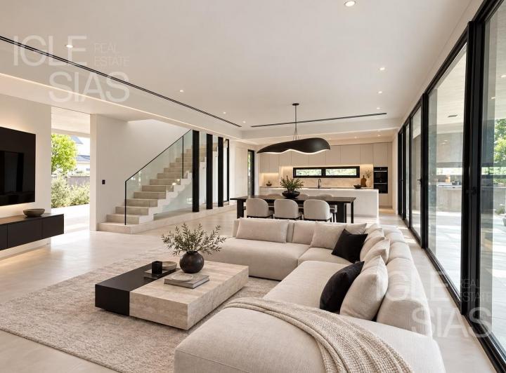 Casa · 278m² · 6 Ambientes · 5 Cocheras