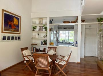 Casa · 147m² · 5 Ambientes · 2 Cocheras · Venta Triplex 3 Dorm., 2 Suites | Doble Altura, Jardín, Terraza y Pileta Tigre Ciudad