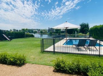 Casa · 290m² · 7 Ambientes · Casa en Alquiler a La Laguna, Enero Más Año Nuevo!
