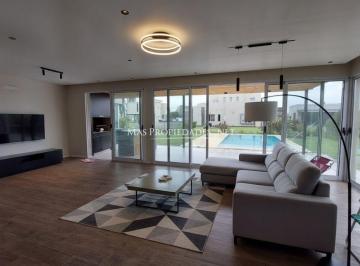 Casa de 4 ambientes, San Vicente · Venta Casa en Cruz del Sur 3 Dorm. Canning
