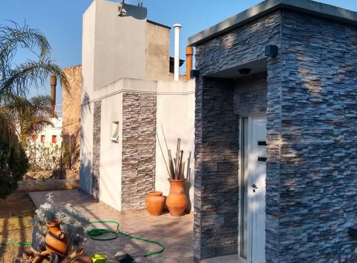 Casa · 155m² · 5 Ambientes · 2 Cocheras