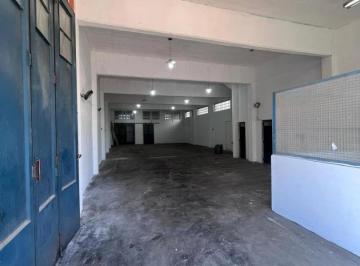 Bodega-Galpón · 215m² · 2 Ambientes · Alquiler de Galpón/depósito de 215 m² en Villa Devoto