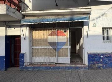 Local comercial · 28m² · Alquiler Local Calle Campero