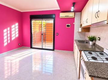 Departamento · 41m² · 2 Ambientes · 1 Cochera · Venta Depart 2amb Villa Ballester C/patio + Cochera