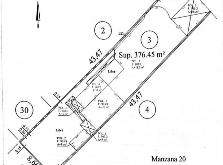 Terreno · 225m²