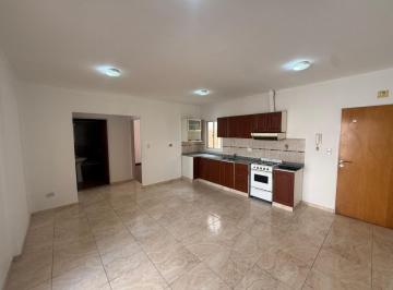 Departamento · 50m² · 3 Ambientes · Alquiler Departamento de 3 Ambientes, Villa Lugano