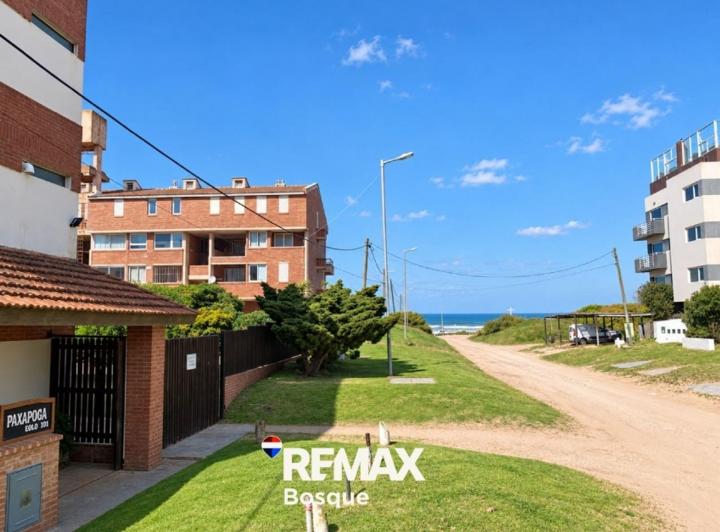 Departamento · 52m² · 4 Ambientes · 1 Cochera