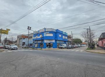 Local comercial · 222m² · Venta Local Comercial/deposito Esquina 2 Plantas
