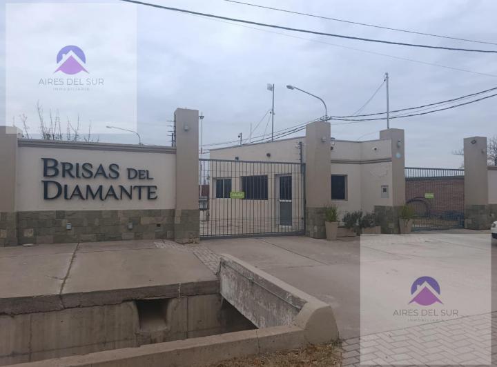 Terreno · 400m²