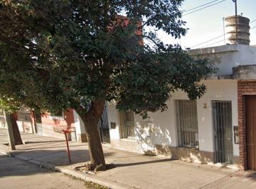 Casa · 206m² · 8 Ambientes · Venta 4 Propiedades con Excelente Renta Inversores