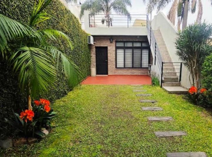 Casa · 125m² · 3 Ambientes · 2 Cocheras