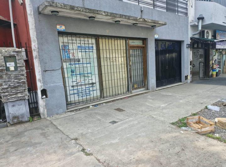 Local comercial · 296m² · 1 Cochera