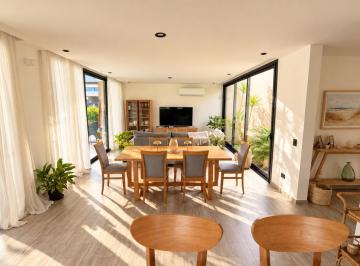 Casa de 4 ambientes, Ezeiza · Casa 4 Ambientes en Alquiler - Fincas del Alba