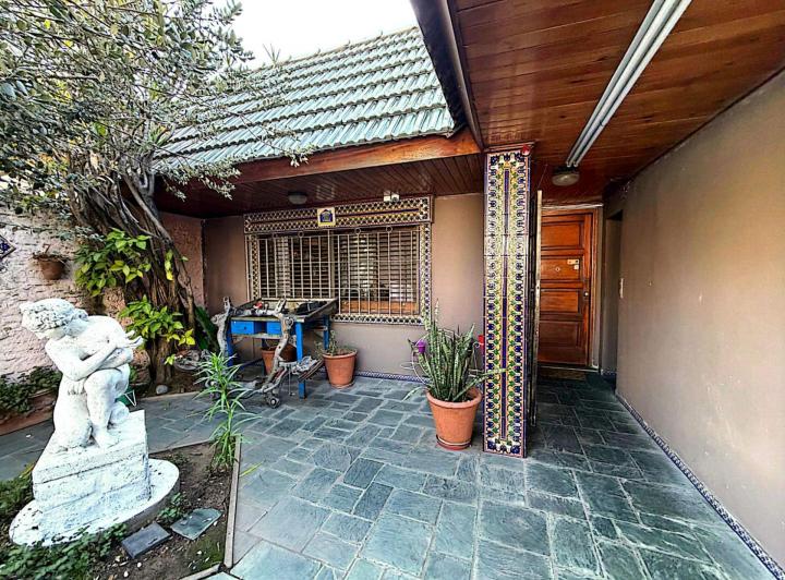 Casa · 80m² · 4 Ambientes · 1 Cochera
