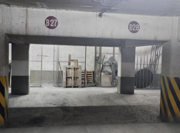 Garage · 111m²