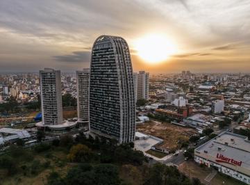 Departamento de 5 ambientes, Córdoba · Piso 32 Alto Paz Tower