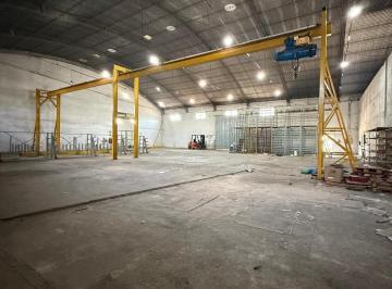 Local comercial · 2070m² · 4 Ambientes · Local Comercial y Deposito Premium en Alberdi