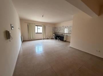 Departamento · 60m² · 3 Ambientes · Alquiler Anual 2 Dorm.