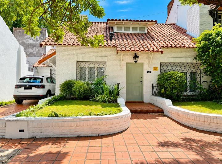 Casa · 147m² · 4 Ambientes · 1 Cochera