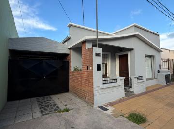 PH de 4 ambientes, Tandil · Casa en PH en Venta