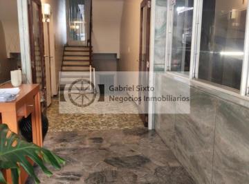 Departamento · 50m² · 5 Ambientes · 1 Cochera · Alquiler Depto Av España y Colon de Ciudad. 2 Dorm con Cochera