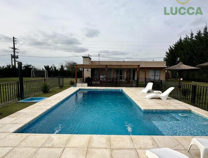 Quinta vacacional · 60m² · 2 Ambientes · 1 Cochera