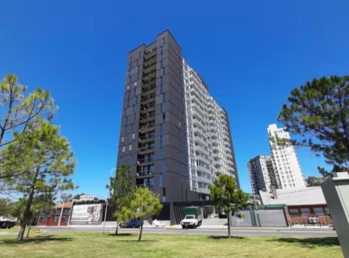 Departamento · 87m² · 4 Ambientes