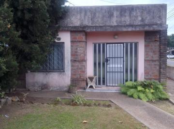 Casa · 90m² · 3 Ambientes · 1 Cochera · Casa a Reciclar - Oportunidad