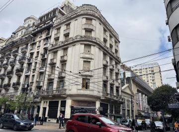 Departamento de 6 ambientes, Balvanera · Piso Al Frente 6 Amb C/balcon Balvanera