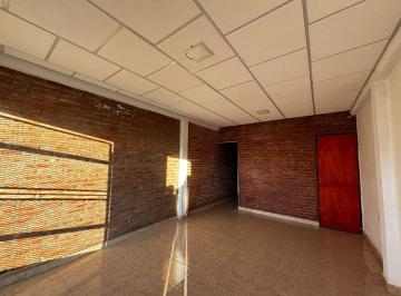 Local comercial de 1 ambiente, Fontana · ¡Alquilá Tu Próximo Local Comercial en El Centro de Fontana!