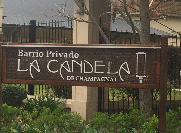 Departamento · 60m² · 2 Ambientes · 1 Cochera