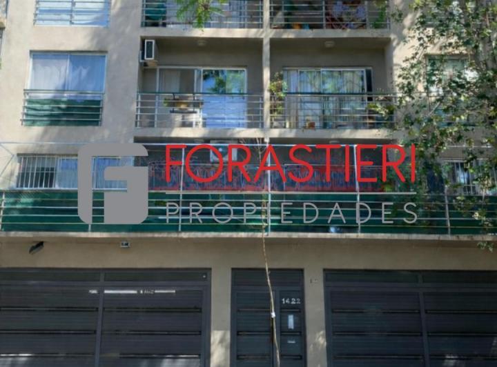 Departamento · 38ha · 2 Ambientes · 1 Cochera