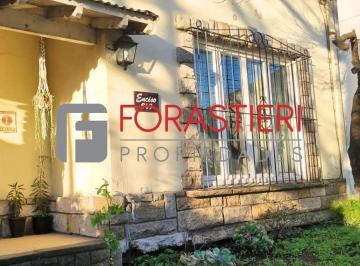 Casa · 194ha · 4 Ambientes · Chalet en Venta Tigre Centro
