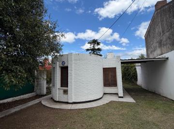 Casa de 6 ambientes, Córdoba · Casa en Venta en Argüello Sobre Bv Los Alemanes | 3 Dorm.