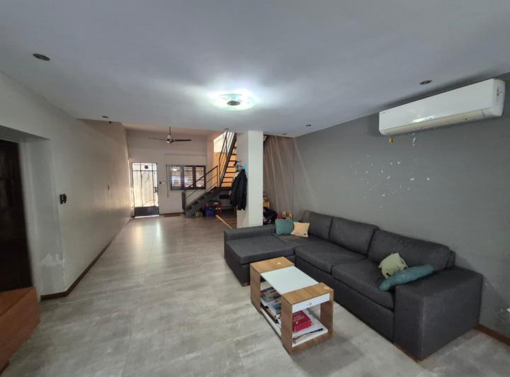 Casa · 176m² · 5 Ambientes · 1 Cochera