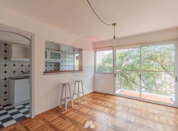 Departamento · 47m² · 3 Ambientes · Alquiler Apartamento 2 Dorm. Cordon C/balcón
