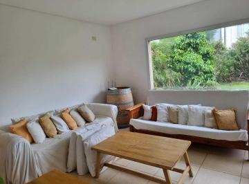 Casa · 120m² · 5 Ambientes · Casa Dúplex en Alquiler en Casas de Santa Maria, Villanueva, Tigre