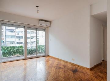 Departamento · 50m² · 3 Ambientes · Azcuenaga y Av Santa Fe