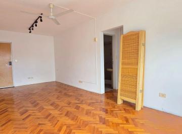 Departamento · 31m² · 1 Ambiente · Alquiler Monoambiente Luminoso/balcon Villa Crespo