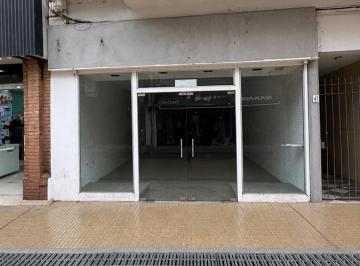 Local comercial · 200m² · 2 Ambientes · Alquiler de Local Comercial en Peatonal Absalón Rojas