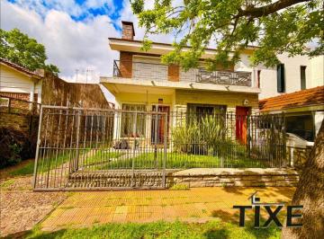 Casa de 4 ambientes, Hurlingham · Ohiggins y Carvajal. Lote Propio. Casa en Pb C/ Jardín y Depto Independiente 2 Amb. C/ Terraza.
