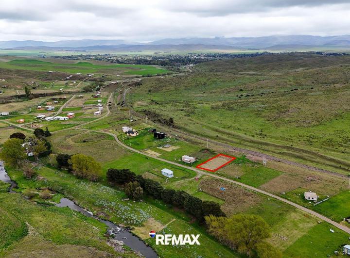Terreno · 908m²
