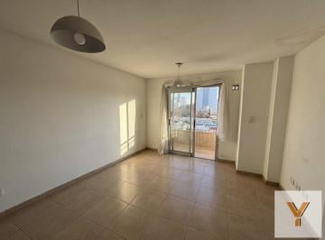 Departamento · 43m² · 2 Ambientes · 1 Cochera · Departamento en Venta - 1 Dormitorio, 1 Baño, Cochera - 46 m² - La Plata