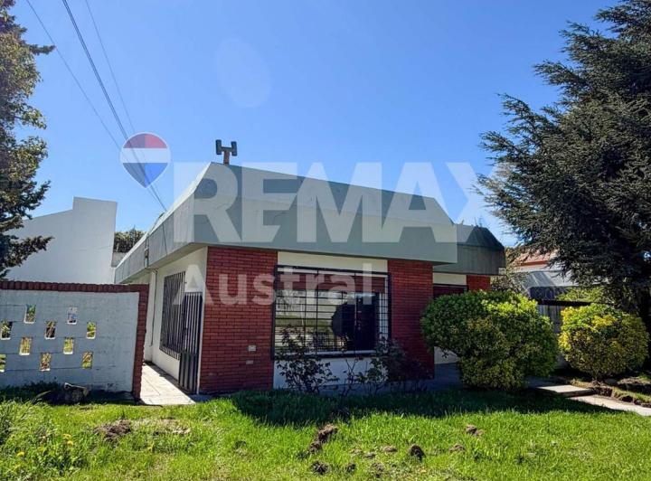 Casa · 185m² · 6 Ambientes · 1 Cochera