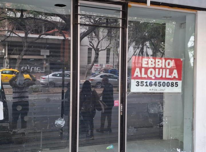 Local comercial · 97m²