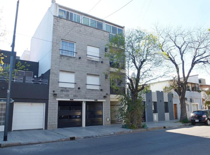 Departamento · 81m² · 4 Ambientes · 2 Cocheras