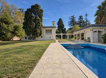 Casa de 6 ambientes, Ciudad de Mendoza · Av Boulogne Sur Mer 3151, Capital, Mendoza