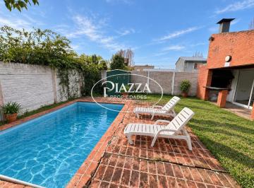 1 · Casa en Gonnet Vendida con Renta – Contrato Vigente - 496 E/ 6 y 7