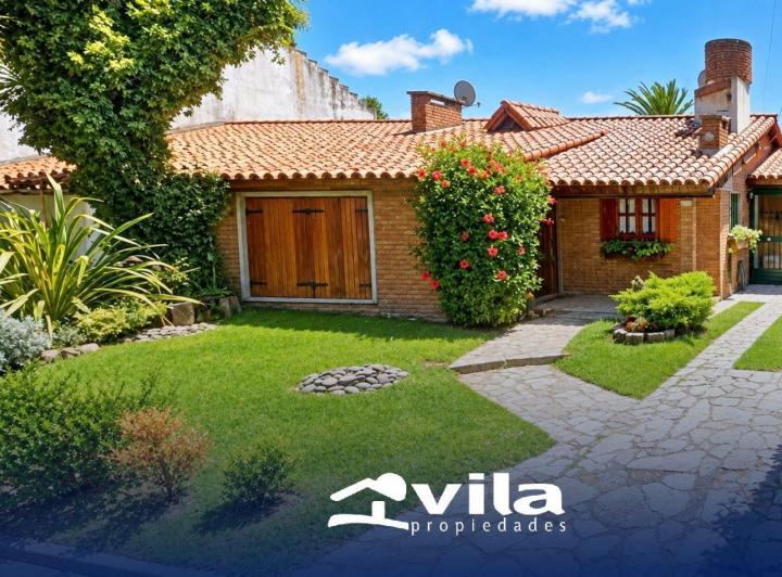 Casa · 190m² · 4 Ambientes · 1 Cochera