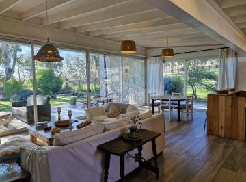 Casa · 170m² · 4 Ambientes · Casa en Alquiler Temporario Barrancas de San Benito